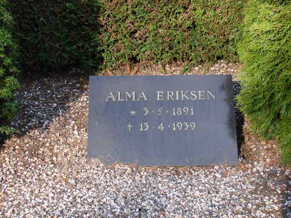 Billede af gravsten på Herning Vestre Kirkegård
