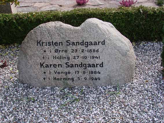 Billede af gravsten på Herning Vestre Kirkegård