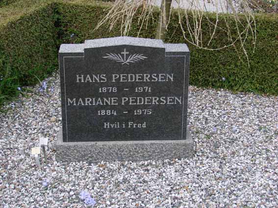 Billede af gravsten på Herning Vestre Kirkegård