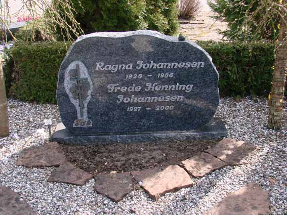 Billede af gravsten på Herning Vestre Kirkegård
