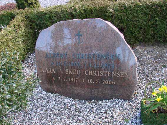 Billede af gravsten på Herning Vestre Kirkegård