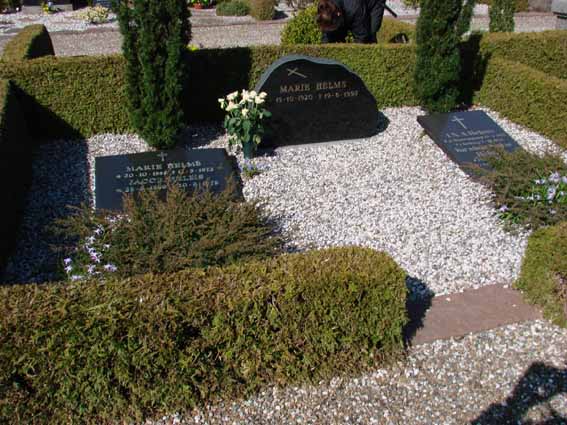 Billede af gravsten på Herning Vestre Kirkegård