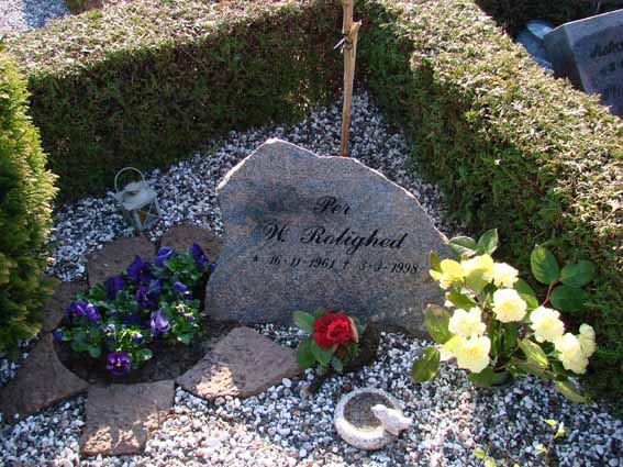 Billede af gravsten på Herning Vestre Kirkegård