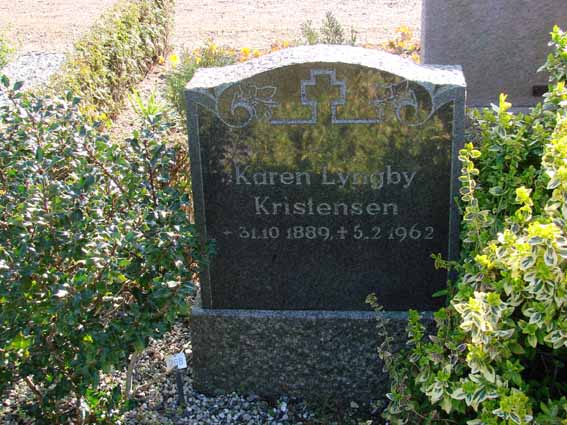 Billede af gravsten på Herning Vestre Kirkegård