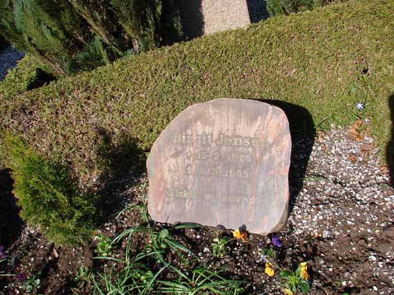 Billede af gravsten på Herning Vestre Kirkegård
