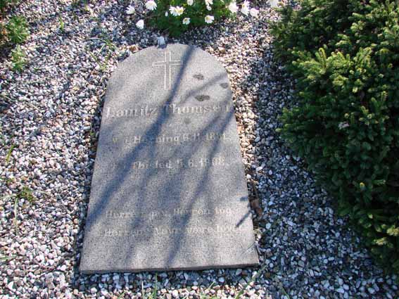 Billede af gravsten på Herning Vestre Kirkegård