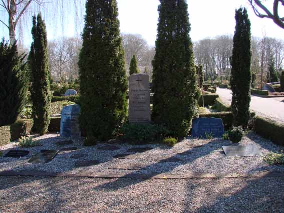 Billede af gravsten på Herning Vestre Kirkegård