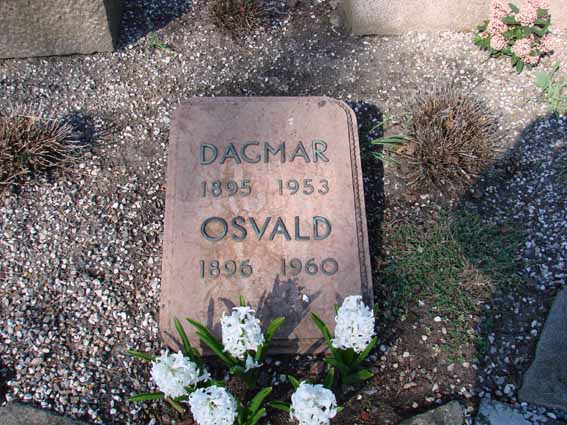 Billede af gravsten på Herning Vestre Kirkegård