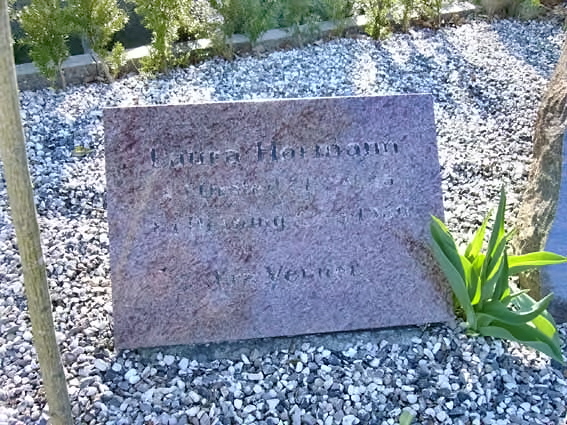 Billede af gravsten på Herning Vestre Kirkegård