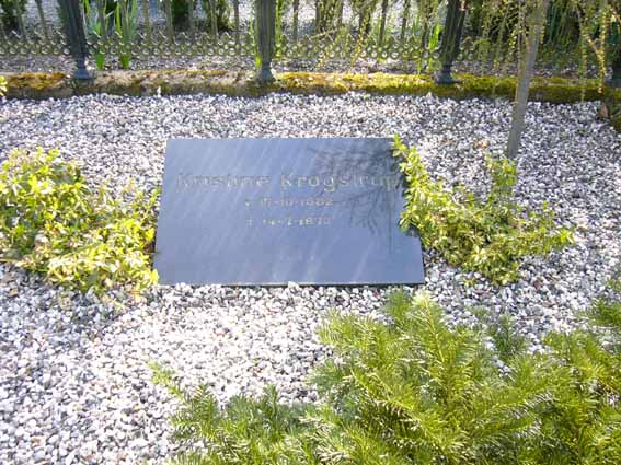 Billede af gravsten på Herning Vestre Kirkegård