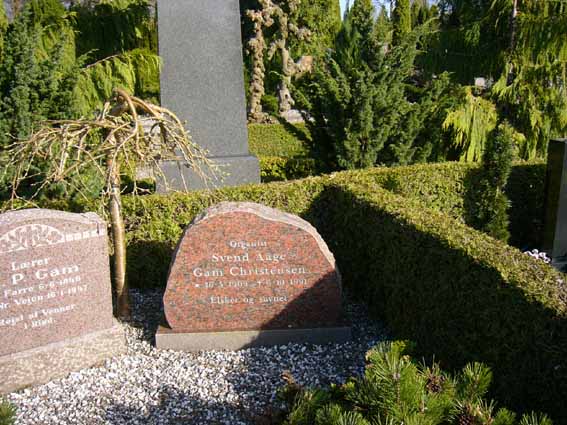 Billede af gravsten på Herning Vestre Kirkegård