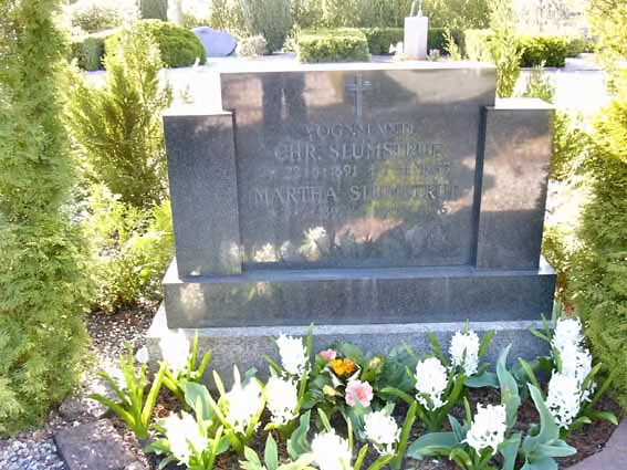 Billede af gravsten på Herning Vestre Kirkegård
