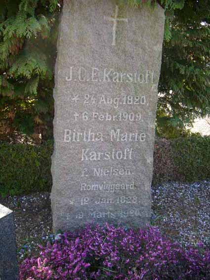 Billede af gravsten på Herning Vestre Kirkegård