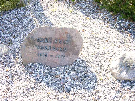 Billede af gravsten på Herning Vestre Kirkegård