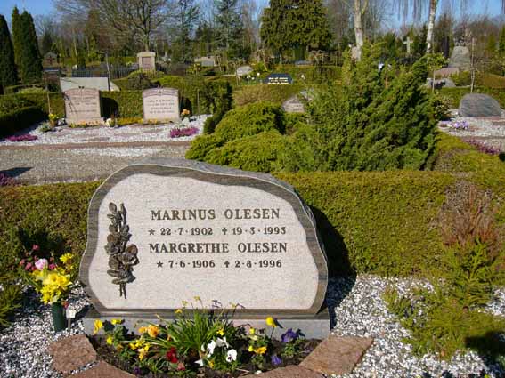 Billede af gravsten på Herning Vestre Kirkegård