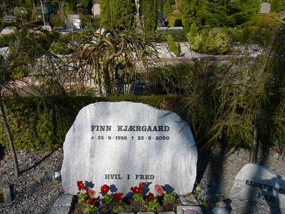 Billede af gravsten på Herning Vestre Kirkegård