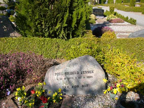 Billede af gravsten på Herning Vestre Kirkegård