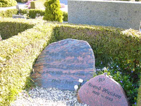 Billede af gravsten på Herning Vestre Kirkegård