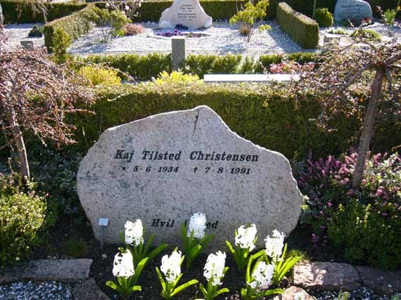 Billede af gravsten på Herning Vestre Kirkegård