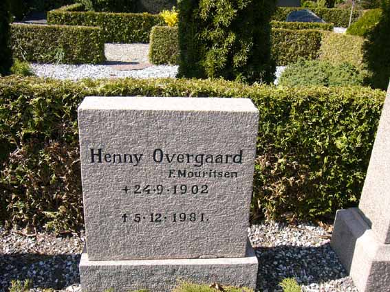 Billede af gravsten på Herning Vestre Kirkegård