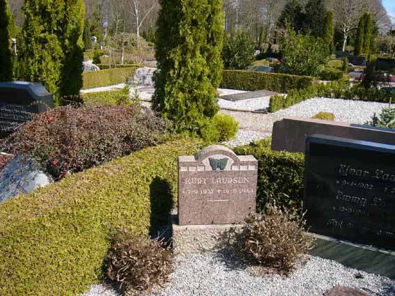 Billede af gravsten på Herning Vestre Kirkegård