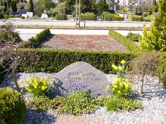 Billede af gravsten på Herning Vestre Kirkegård