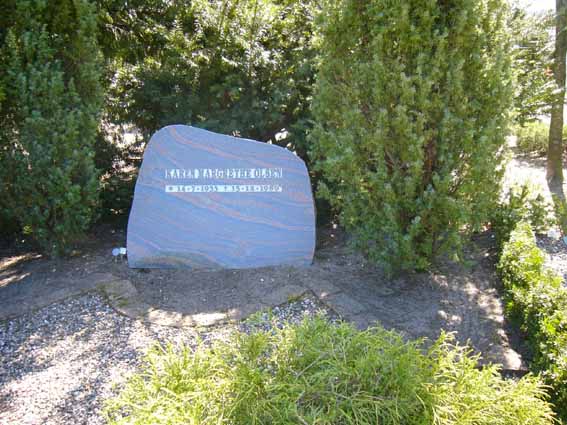Billede af gravsten på Herning Vestre Kirkegård