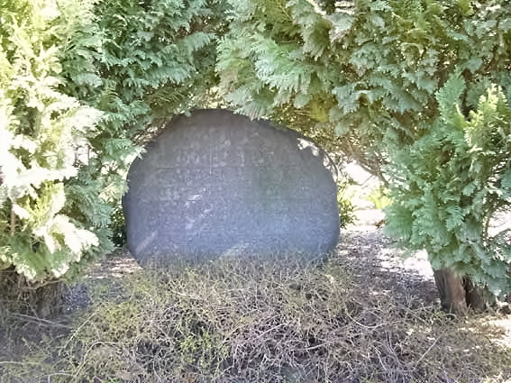 Billede af gravsten på Herning Vestre Kirkegård
