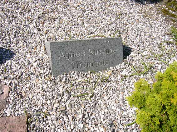 Billede af gravsten på Herning Vestre Kirkegård
