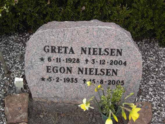 Billede af gravsten på Herning Vestre Kirkegård