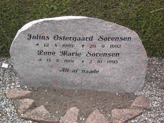 Billede af gravsten på Herning Vestre Kirkegård