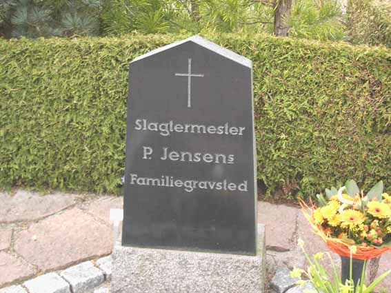 Billede af gravsten på Herning Vestre Kirkegård