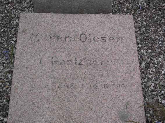 Billede af gravsten på Herning Vestre Kirkegård