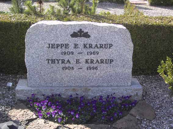 Billede af gravsten på Herning Vestre Kirkegård