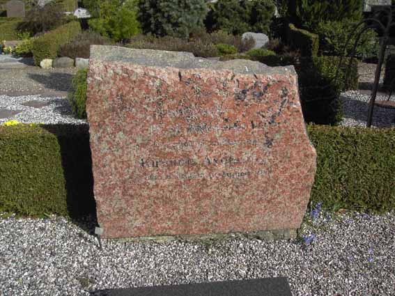 Billede af gravsten på Herning Vestre Kirkegård