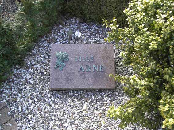 Billede af gravsten på Herning Vestre Kirkegård
