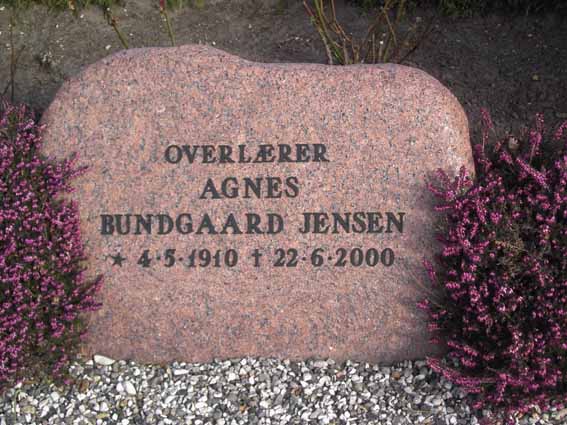 Billede af gravsten på Herning Vestre Kirkegård