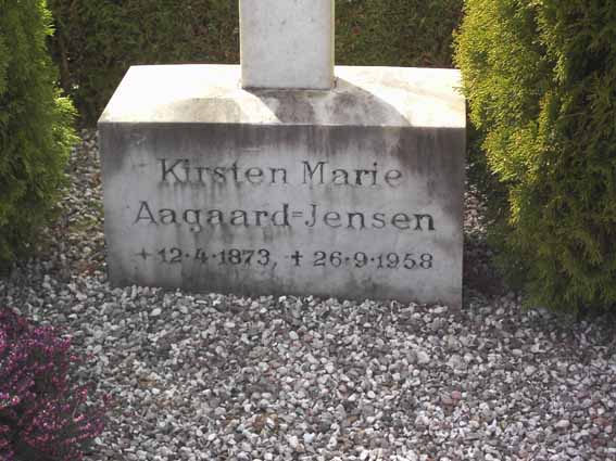 Billede af gravsten på Herning Vestre Kirkegård