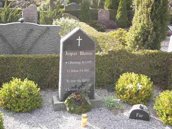 Billede af gravsten på Herning Vestre Kirkegård
