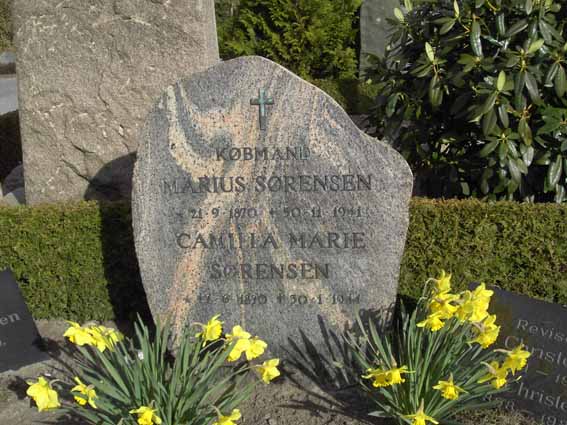 Billede af gravsten på Herning Vestre Kirkegård