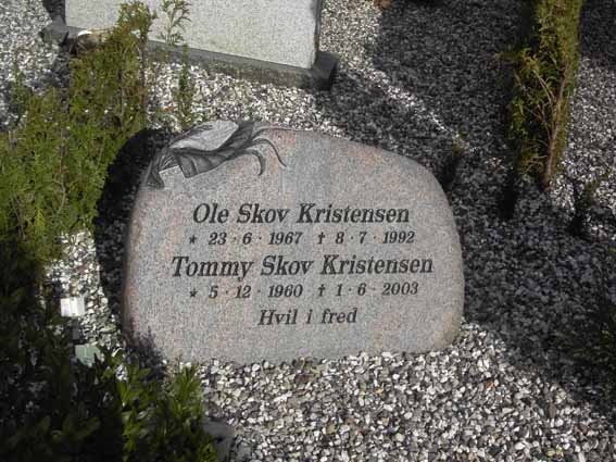 Billede af gravsten på Herning Vestre Kirkegård