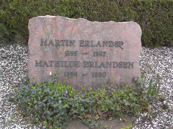 Billede af gravsten på Herning Vestre Kirkegård
