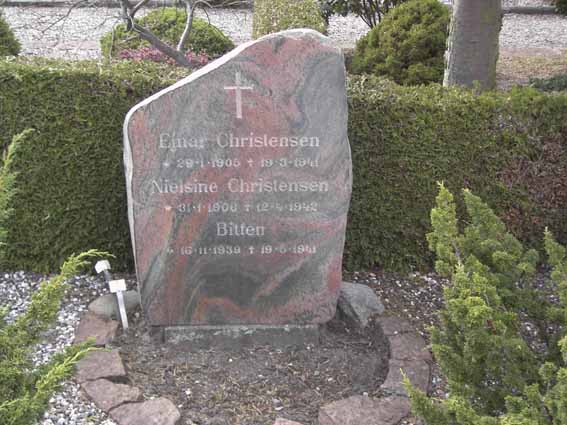 Billede af gravsten på Herning Vestre Kirkegård