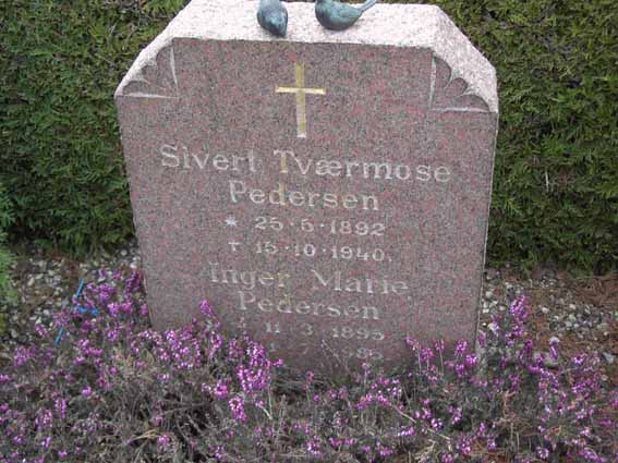 Billede af gravsten på Herning Vestre Kirkegård