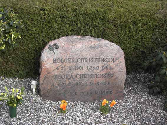 Billede af gravsten på Herning Vestre Kirkegård