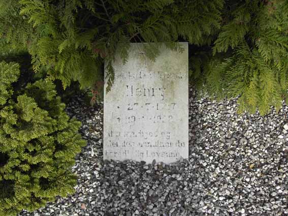 Billede af gravsten på Herning Vestre Kirkegård