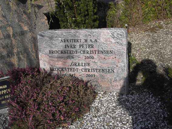 Billede af gravsten på Herning Vestre Kirkegård