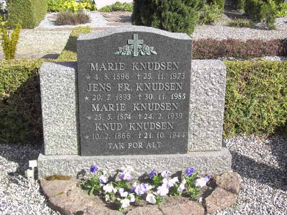 Billede af gravsten på Herning Vestre Kirkegård