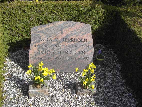 Billede af gravsten på Herning Vestre Kirkegård