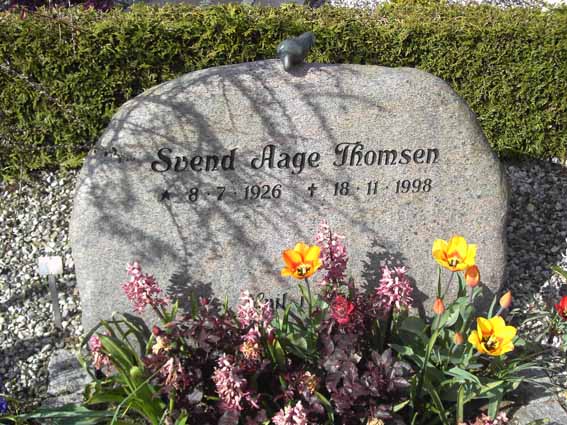 Billede af gravsten på Herning Vestre Kirkegård